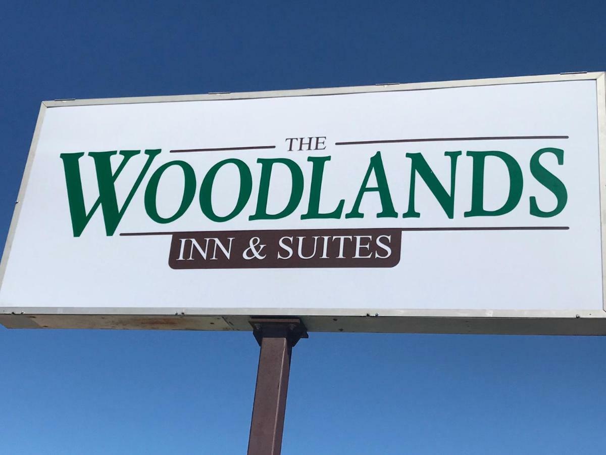 Woodland Inn & Suites Medford Bagian luar foto